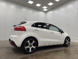 Kia Rio 1.2 CVVT Plus Pack 5-drs Airco picture 2