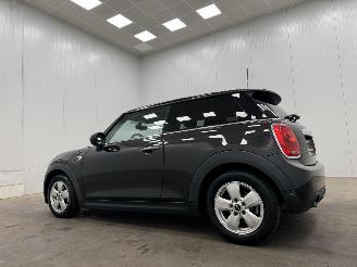 Mini Cooper 1.5 Cooper Airco picture 3