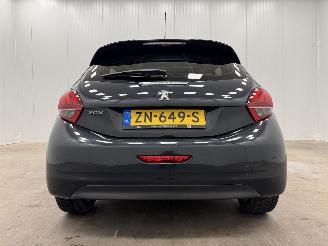 Peugeot 208 1.2 PureTech Signature 5-drs Navi Airco picture 6