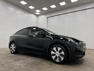 Voiture accidenté Tesla Model Y Long Range RWD 75 kWh Panoramadak 2024/8