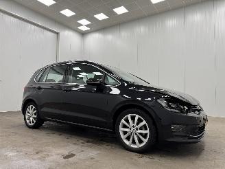 Unfallwagen Volkswagen Golf Sportsvan 1.4 TSI DSG Navi Clima 2015/10