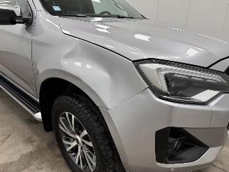Isuzu D-Max 1.9d Autom. LSX DC 4-WD Clima picture 21