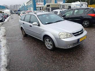 Chevrolet Lacetti Lacetti Wagon Combi 1.8 16V (LDA) [89kW] picture 2