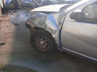 Dacia Duster Duster (HS) SUV 1.6 16V (K4M-690(K4M-F6)) [77kW] picture 7