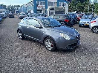 Coche accidentado Alfa Romeo MiTo MiTo (955) Hatchback 1.4 Turbo 16V (198.A.4000) [88kW 2009/12