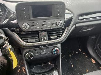 Ford Fiesta Fiesta 7 Hatchback 1.1 Ti-VCT 12V 70 (XPJB) [52kW] picture 11