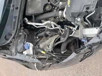 Peugeot 308 308 SW (L4/L9/LC/LJ/LR) Combi 5-drs 1.2 12V e-THP PureTech 110 (EB2ADT(HNP)) [81kW] picture 10