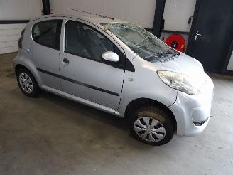 Démontage voiture Citroën C1  2009/3