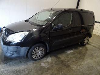 Vrakbiler auto Citroën Berlingo 1.6HDI 2013/2