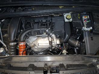 Peugeot 308 CABRIO 1.6 THP picture 5