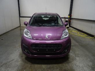 Vrakbiler auto Peugeot 107 1.0 2013/1