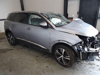 disassembly passenger cars Peugeot 5008 1.2 THP 2019/4