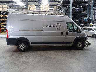 skadebil auto Peugeot Boxer 2.2 HDI 2020/3
