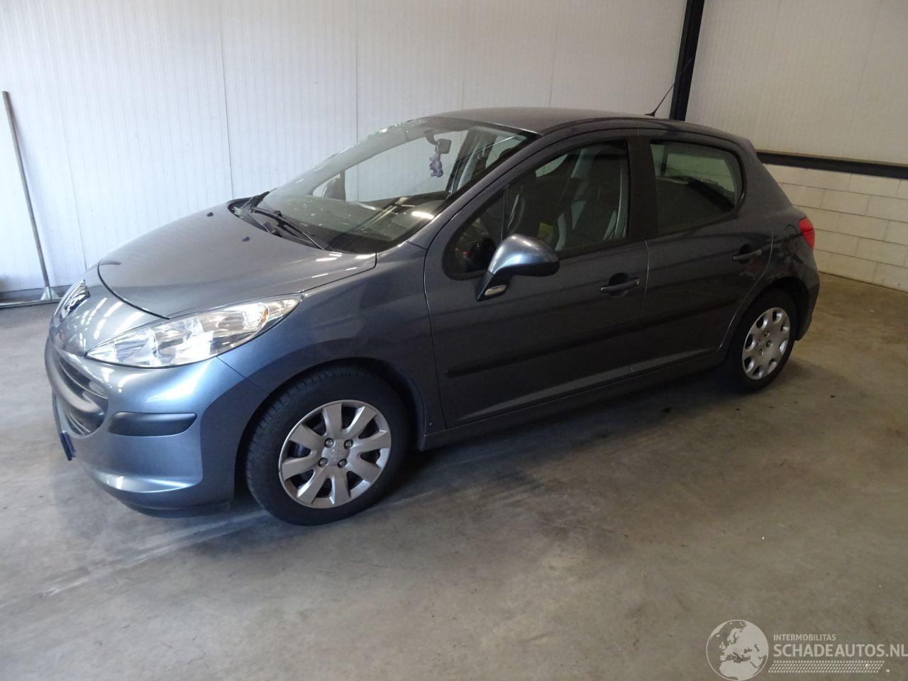 Peugeot 207 1.4 16V
