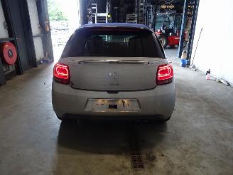 Citroën DS3 1.6 THP CABRIO picture 2