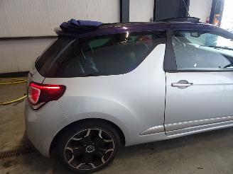 Citroën DS3 1.6 THP CABRIO picture 8