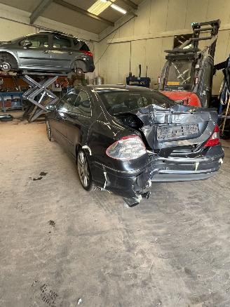 Mercedes CLK 220 CDI AMG Pakket picture 4