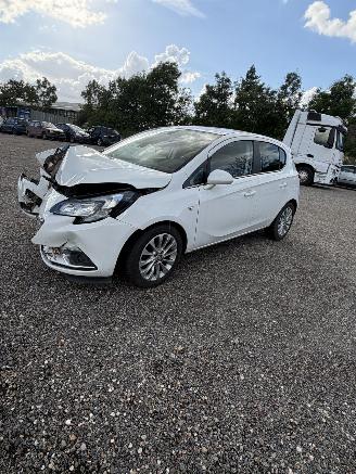 Démontage voiture Opel Corsa Corsa e 1.0 turbo 2019/1