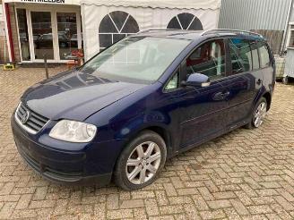 Volkswagen Touran  picture 3