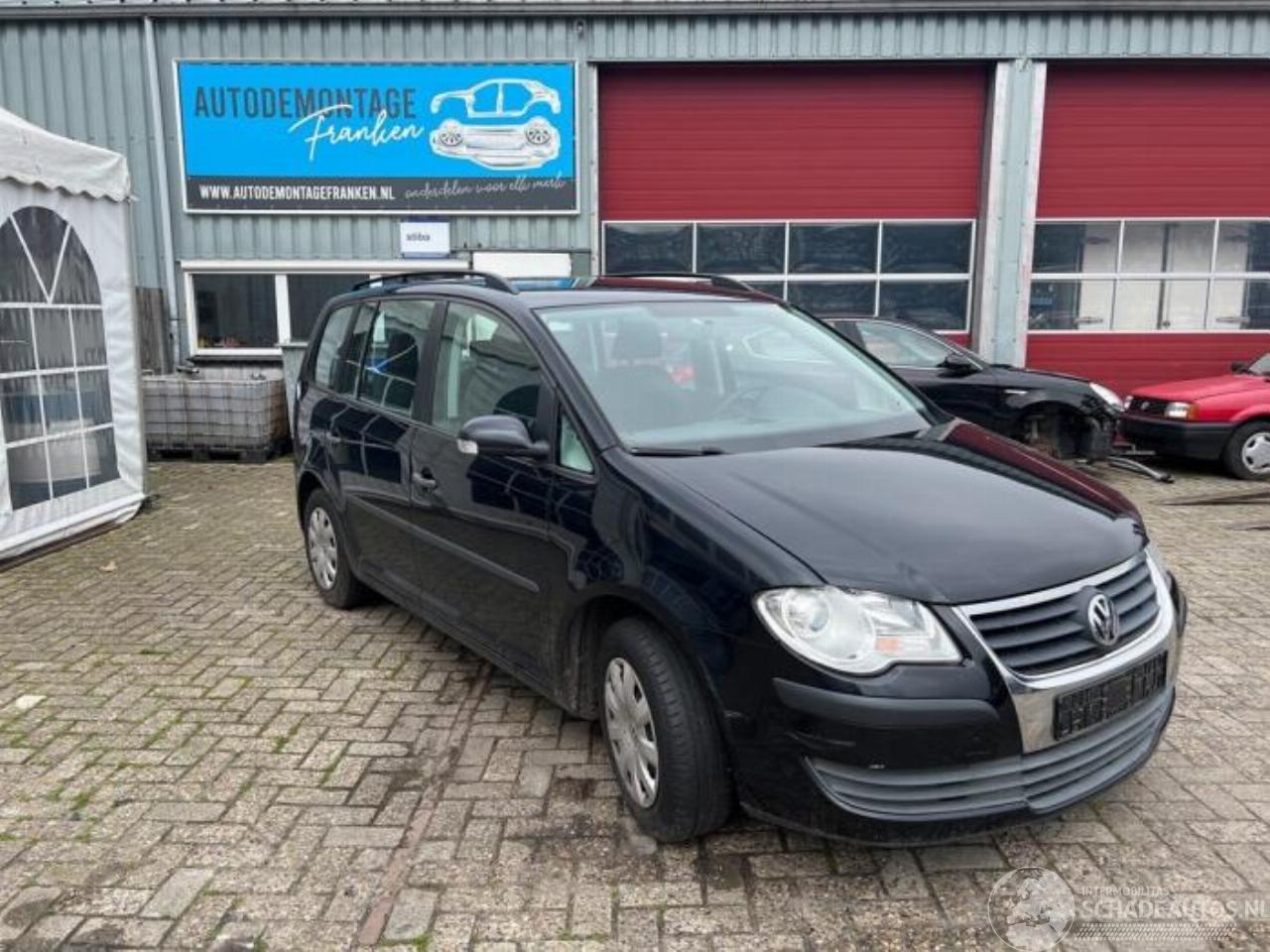 Volkswagen Touran Touran (1T1/T2), MPV, 2003 / 2010 1.4 16V TSI 140