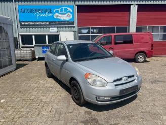 Sloopauto Hyundai Accent Accent, Hatchback, 2005 / 2010 1.4i 16V 2008/6