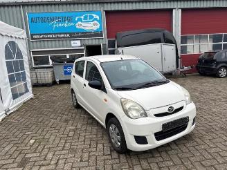 Démontage voiture Daihatsu Cuore Cuore (L251/271/276), Hatchback, 2003 1.0 12V DVVT 2008/10