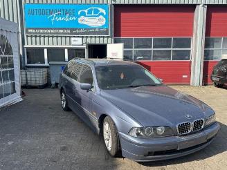 demontáž osobní automobily BMW 5-serie 5 serie Touring (E39), Combi, 1996 / 2004 520i 24V 2001/3