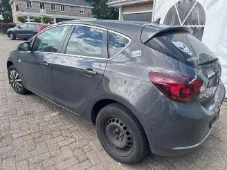 Opel Astra Astra J (PC6/PD6/PE6/PF6), Hatchback 5-drs, 2009 / 2015 1.4 16V ecoFLEX picture 5