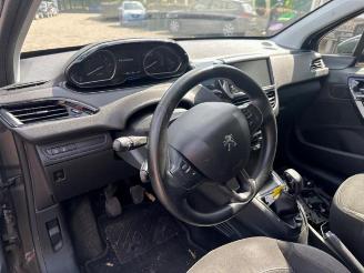 Peugeot 208 208 I (CA/CC/CK/CL), Hatchback, 2012 / 2019 1.2 Vti 12V PureTech 82 picture 4