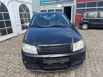 Fiat Punto Punto II (188), Hatchback, 1999 / 2012 1.8 16V Abarth picture 2