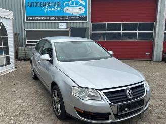 Vrakbiler auto Volkswagen Passat Passat (3C2), Sedan, 2005 / 2010 2.0 FSI 16V 2006/10