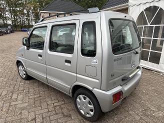 Suzuki Wagon r Wagon-R+ (SR), MPV, 1998 / 2000 1.2 16V picture 5