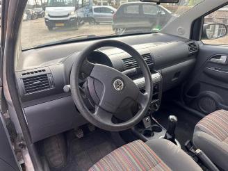 Volkswagen Fox Fox (5Z), Hatchback, 2005 / 2012 1.2 picture 4