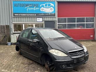 Salvage car Mercedes A-klasse A (W169), Hatchback, 2004 / 2012 1.7 A-170 5-Drs. 2004/10