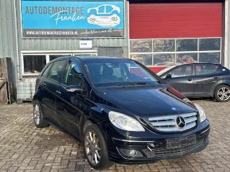 Coche siniestrado Mercedes B-klasse B (W245), Hatchback, 2005 / 2011 1.7 B-170 16V 2006/5