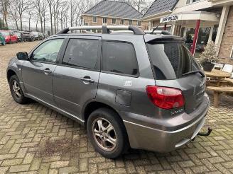 Mitsubishi Outlander Outlander (CU), SUV, 2001 / 2007 2.0 16V 4x2 picture 5