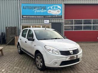 skadebil bedrijf Dacia Sandero Sandero I (BS), Hatchback, 2008 / 2013 1.4 2008/10