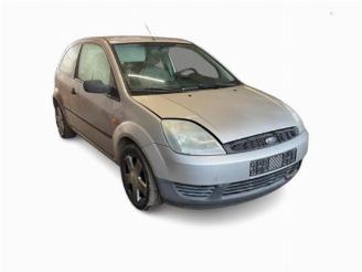 Vrakbiler auto Ford Fiesta Fiesta 5 (JD/JH), Hatchback, 2001 / 2009 1.25 16V 2003/9