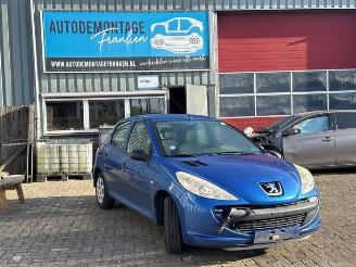 Vrakbiler auto Peugeot 206 206+ (2L/M), Hatchback, 2009 / 2013 1.1 XR,XS 2011/3