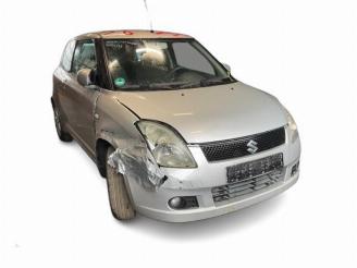 Démontage voiture Suzuki Swift Swift (ZA/ZC/ZD1/2/3/9), Hatchback, 2005 / 2015 1.5 VVT 16V 2008/9