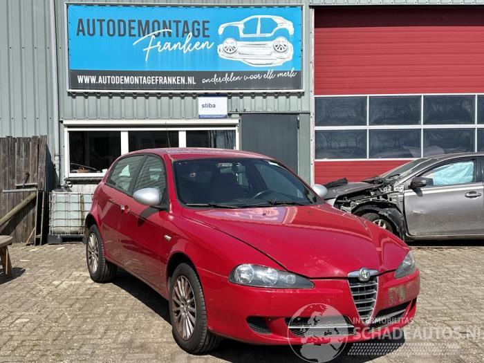 Alfa Romeo 147 147 (937), Hatchback, 2000 / 2010 1.6 Twin Spark 16V