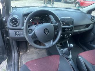 Renault Clio Clio IV (5R), Hatchback 5-drs, 2012 / 2021 1.5 Energy dCi 90 FAP picture 4