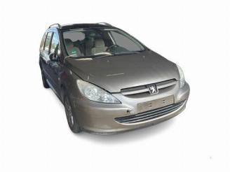 demontáž osobní automobily Peugeot 307 307 SW (3H), Combi, 2002 / 2008 2.0 16V 2005/4