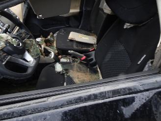 Nissan Micra 1.0 picture 10