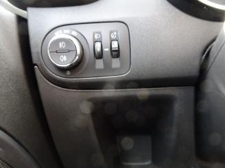 Opel Crossland 1.2 Turbo Elegance picture 18