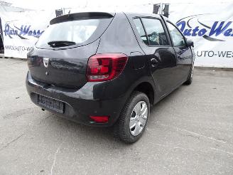 Dacia Sandero TCe picture 2