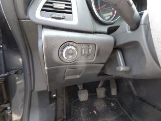 Opel Astra 1.6 Sports Tourer picture 9