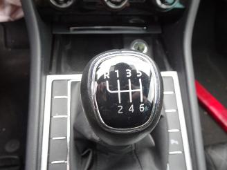 Skoda Superb 2.0 TDI picture 18