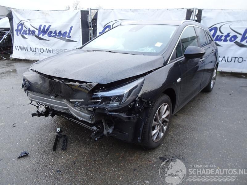 Opel Astra 1.2 Turbo Sport Tourer Elegance