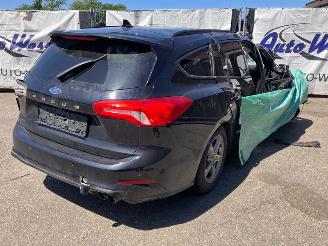 Ford Focus 2.0 Tournier picture 3